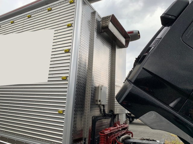 【745】H24　ふそう　ファイター　冷凍バン　造りボディ　