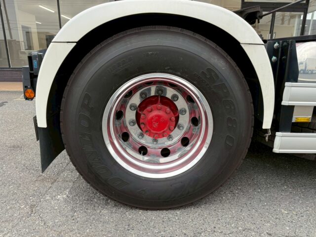 日野:17プロフィア:ハイルーフ:トレーラーヘッド:第5輪荷重11.500㎏:車検7月迄