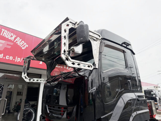 いすゞ:ギガ:ハイルーフ:トレーラーヘッド:フロントバイザー:第5輪荷重11.100㎏