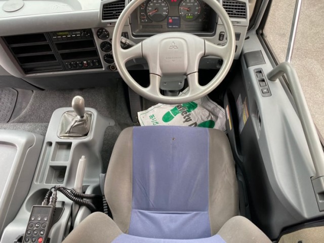 【565】H26　ファイター　ウィング　エアサス　格納ゲート