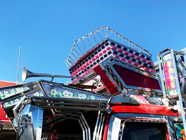 【566】いすゞ　フォワード　ウィング　デコトラ　