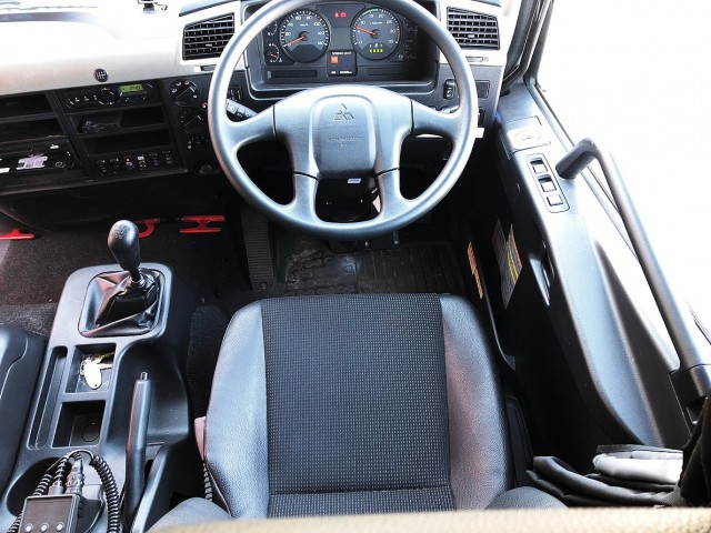 【373】ふそう　ファイター　ワイドウィング　エアサス