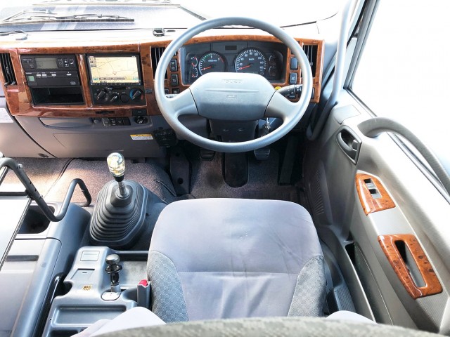 【320】いすゞフォワード 増トン 冷凍バン 現状