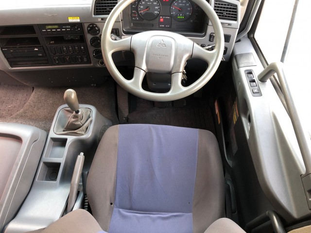 【477】ふそう　ファイター　セミワイド　ウィング　板バネ