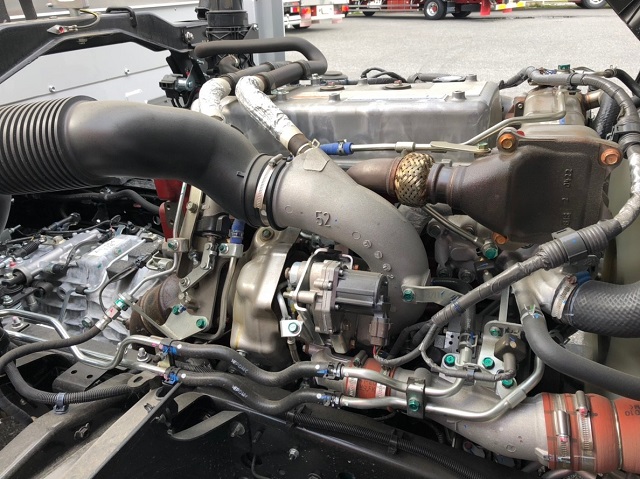 【285】日野　レンジャープロ　アルミウイング　ハイルーフ　リヤエアサス　未使用車