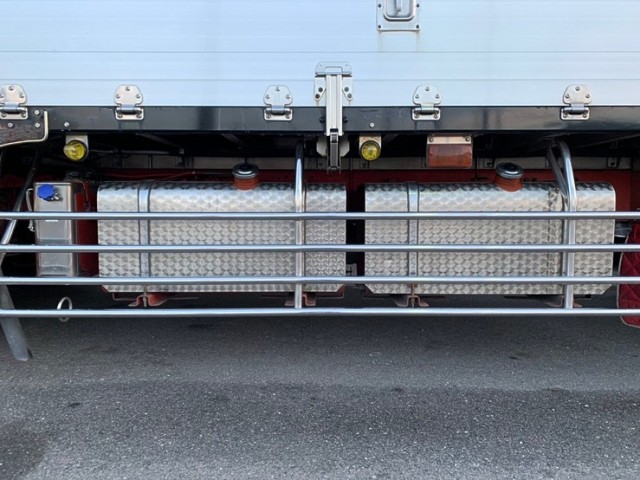 【516】三菱ふそうスーパーグレート　3軸　ウィング　ハイルーフ