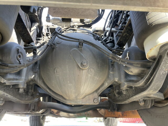 日野　テラヴィ　ハイルーフ　トレーラーヘッド　エアサス　430馬力　ダブルマフラー　F21C