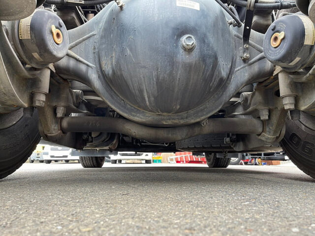 【945】H26　ギガ　ハイルーフ　トレーラーヘッド　一括緩和