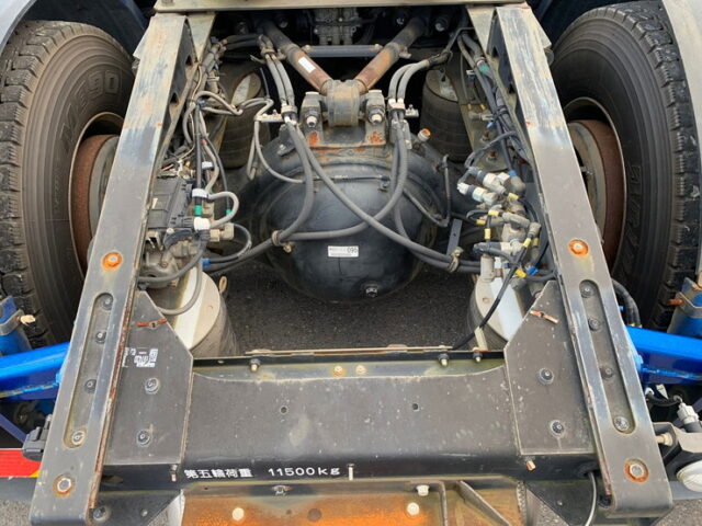 【1013】H27　ギガ　ハイルーフ　トレーラーヘッド　7速MT　11.5トン　車検付