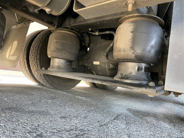 【1029】H27　スーパーグレート　ハイルーフ　7速MT　総輪エアサス　跳上ゲート　委託販売