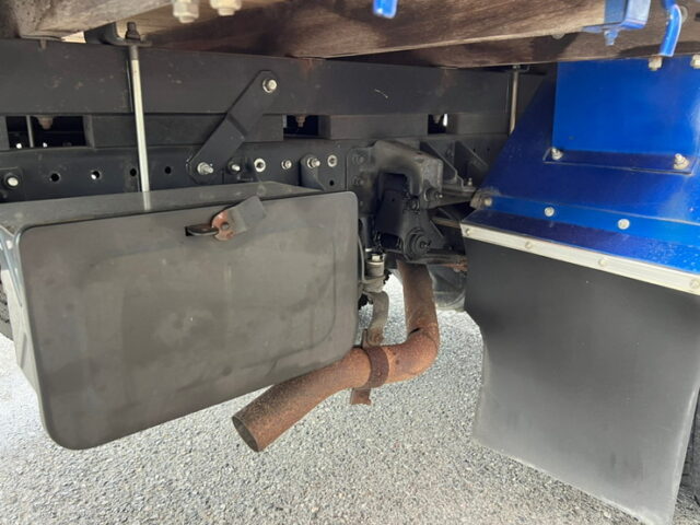 【1253】H28　ブルーテックキャンター　4段フックイン　標準幅　セミロング　150馬力