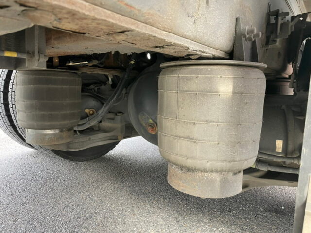 【1293】H26　プロフィア　ハイルーフ　ウィング　山田ボデー　ステンレス多数　木床　エアサス