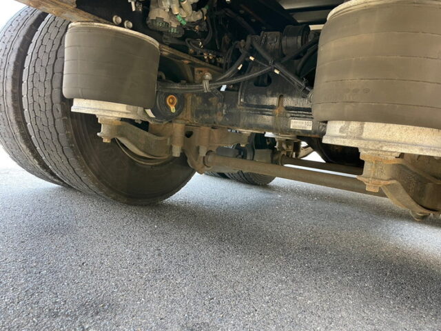 【1426】H28　ギガ　ハイルーフ　冷凍バン　ジョロダー4列　キーストン　サブエンジン　両サイド観音1Mオフセット