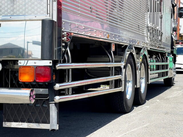 【1483】R3　ギガ　ハイルーフ　前壁冷凍機　ジョロ4キーストン　架装多数