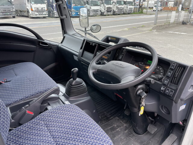 いすゞ　エルフ　アルミバン　低走行　ワイド　跳上ゲート　150馬力