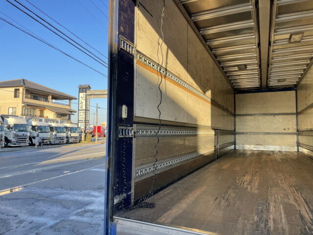 日野　プロフィア　ハイルーフ　ウィング　跳上ゲート　ステンレスサイドバンパー