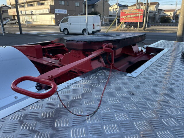 スーパーグレート　ハイルーフ　トレーラーヘッド　架装多数　ブタ鼻　7速MT