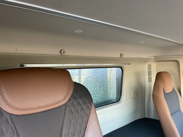 日野：１７レンジャー：ワイド：冷凍ウィング：AT：トレクス造りボデー：ステンレス多数：アルミホイール　