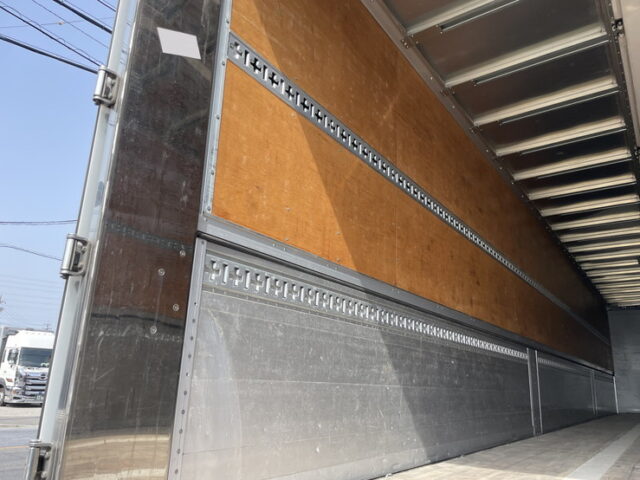 トレクス：R1年式：2軸：トレーラーウィング：リフトアクスル後ろ残し：アルミホイール