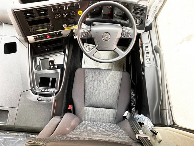 【578】R2　登録済未使用車　スーパーグレート　低床アルミウイング