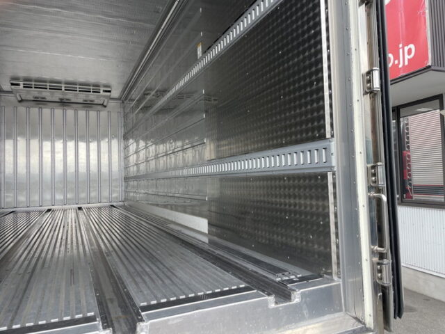 日野：17レンジャー：ハイルーフ：増トン：冷凍バン：エアサス：ジョロ4キーストン