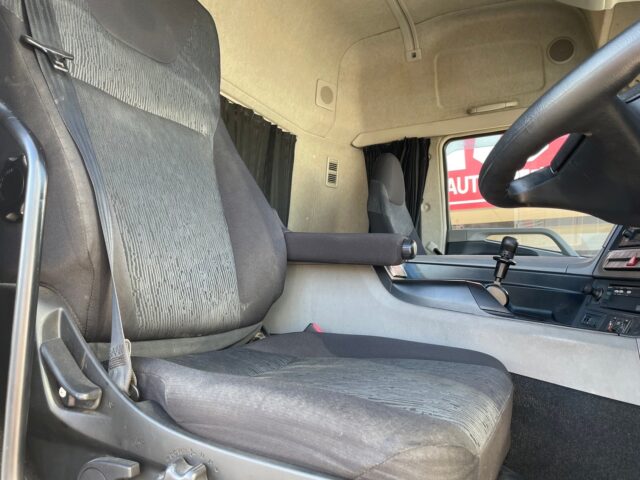 17スーパーグレート：ハイルーフ：ウィング：メッキ多数：アルミホイール：ステンレスサイドバンパー