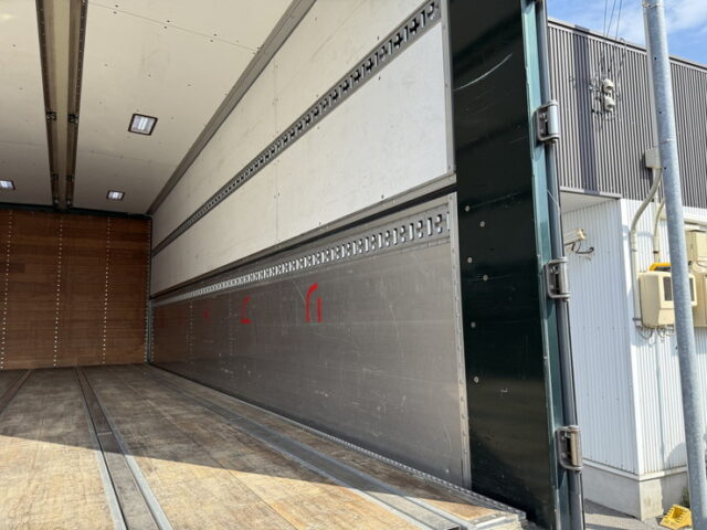 フォワード：ウィング：6700セミワイド：エアサス：90アオリ：6発ターボ：希少車