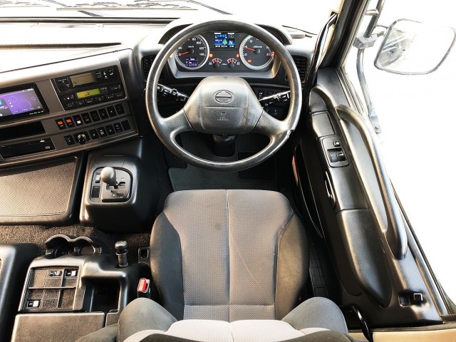 【383】日野　グラプロ　冷凍ウィング　10輪　フルエアサス　