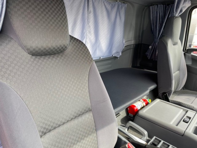 【520】いすゞ　フォワード　ウィング　エアサス　6200ワイド　跳上パワーゲート