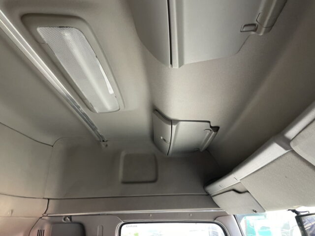 日野　プロフィア　1Mアオリ　ウィング　エアサス　ボディ取り可能