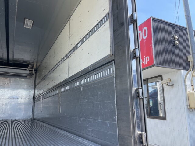 日野　レンジャープロ　ハイルーフ　冷凍ウィング　90アオリ　6400ボデー　架装多数