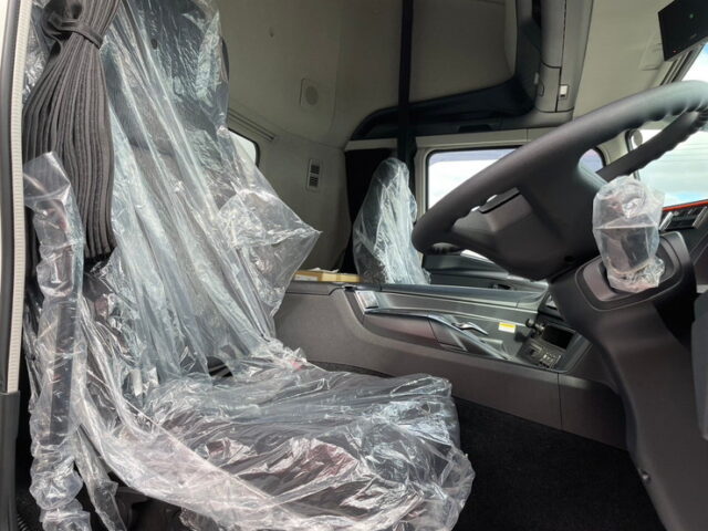 【現行型】スーパーグレートスーパーハイルーフ：ウィング未使用：リア門口ステンレス