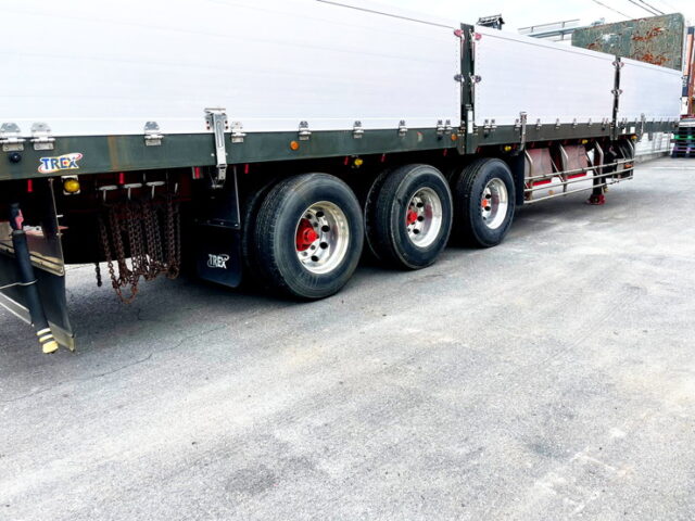 【1588】H30　日本トレクス　トレーラー　平ボデーアルミブロック　メーターアオリ　リフトアクスル中残し