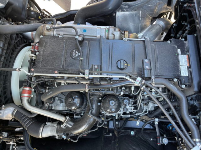 【905】R3　登録済未使用車　スーパーグレート　低床アルミウイング