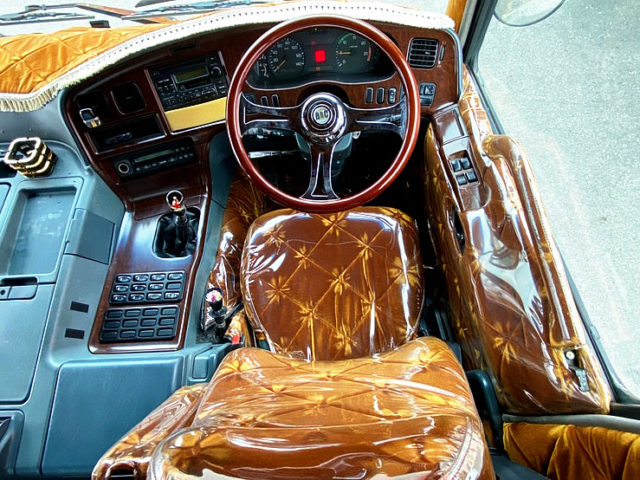 【639】ふそう　スーパーグレート　ヘッド　V8　480馬力　ツインターボ