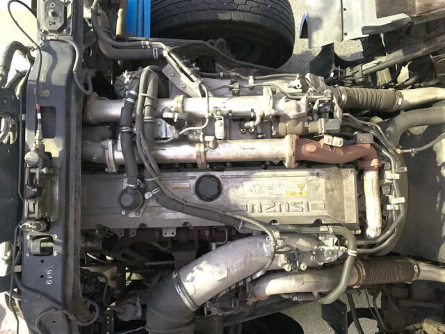 【1013】H27　ギガ　ハイルーフ　トレーラーヘッド　7速MT　11.5トン　車検付