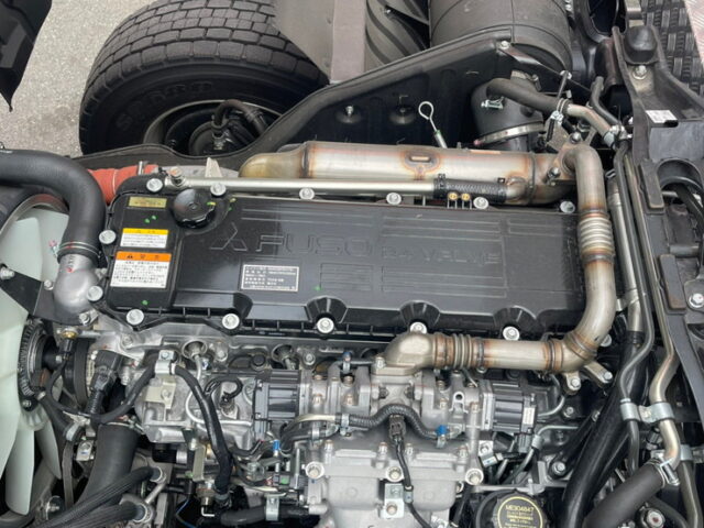 【1172】R4　ファイター　増トン　平ボデーアルミB　7200㎏積載　未使用　保証付