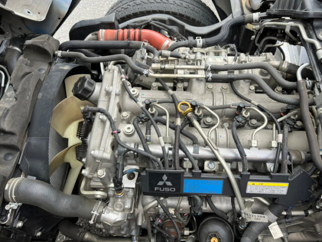 【1253】H28　ブルーテックキャンター　4段フックイン　標準幅　セミロング　150馬力