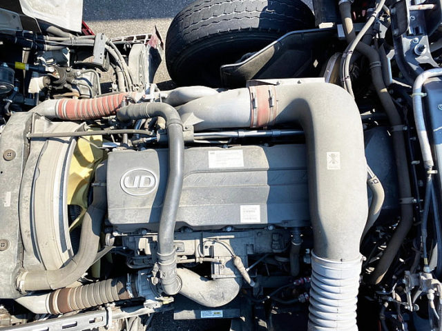 【681】H29　クオン　トレーラーヘッド　第５輪11.500㎏