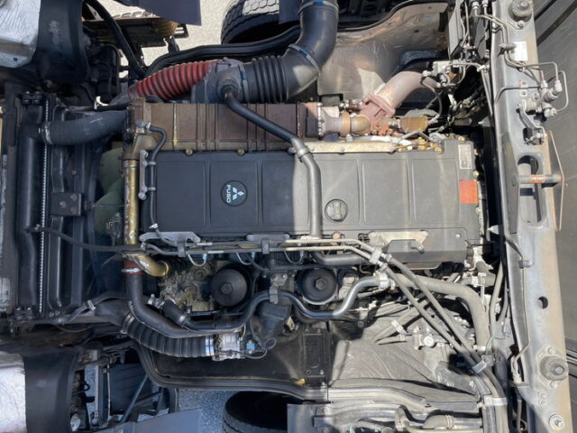 【1468】H28　スーパーグレート　ハイルーフ　冷凍バン　サブエンジン　格納ゲート　レール移動式間仕切り