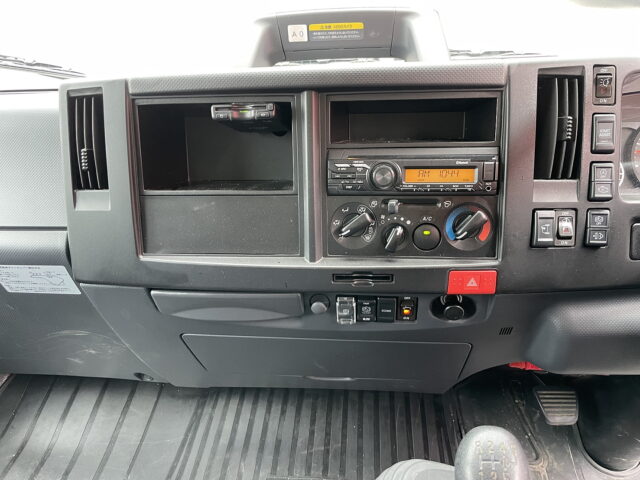 いすゞ　エルフ　アルミバン　低走行　ワイド　跳上ゲート　150馬力