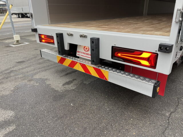 【現行型】スーパーグレート：スーパーハイルーフ：未使用：プレミアムライン