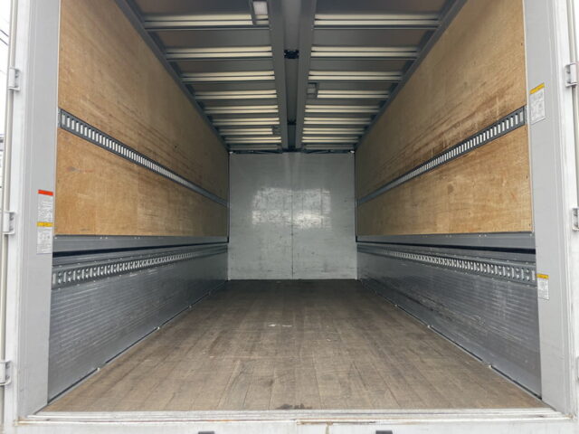 日野　17レンジャー　ハイルーフ　6200ワイド　エアサス　格納ゲート　低走行