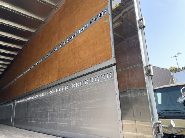 トレクス：R1年式：2軸：トレーラーウィング：リフトアクスル後ろ残し：アルミホイール