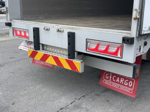 いすゞ：ギガ：ハイルーフ：ウィング：メッキ多数：アルミホイール：スムーサー