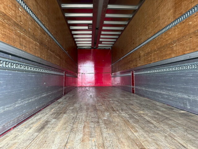 日野：17プロフィア：ハイルーフ：ウィング：メッキ多数：格納パワーゲート