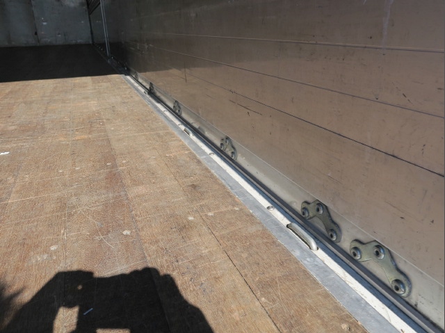 三菱ふそう　スーパーグレート　4軸　低床　アルミウイング　エアサス