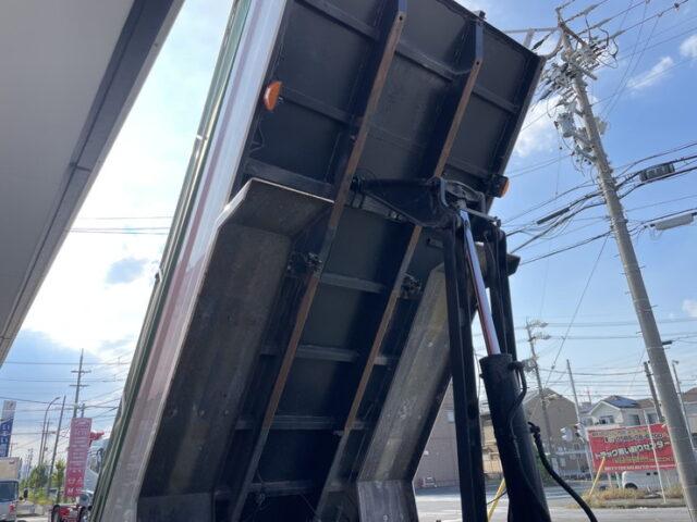 日野：17プロフィア：ダンプ：53×22：自重計：リアゲートエアーロック