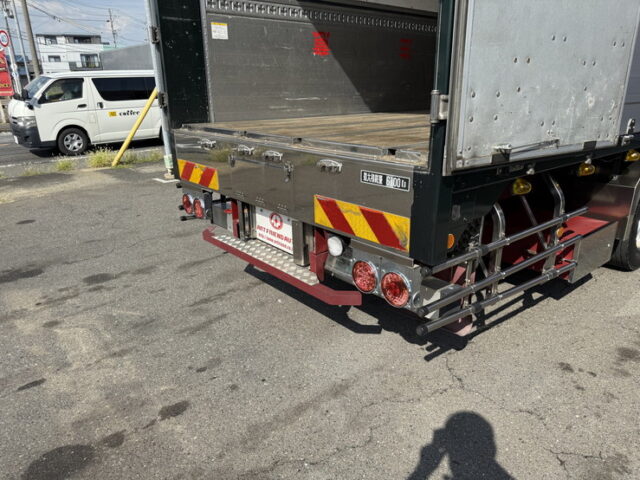 フォワード：ウィング：6700セミワイド：エアサス：90アオリ：6発ターボ：希少車