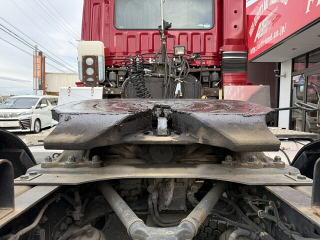 スーパーグレート：トレーラーヘッド：ハイキャブ：アルミホイール：エアサス